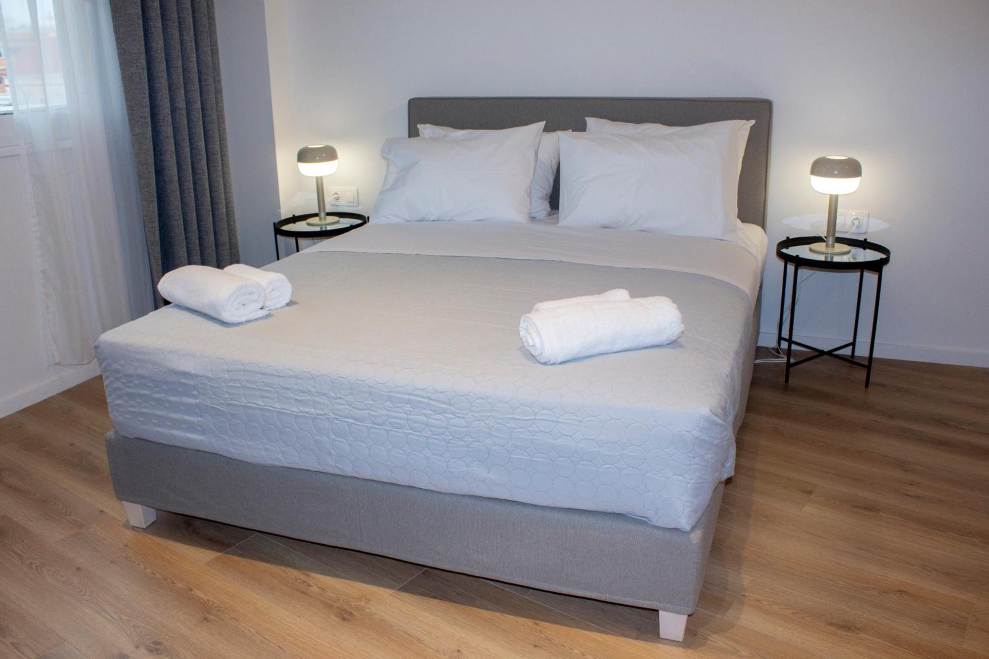 Frinely Apartments Atenas Exterior foto