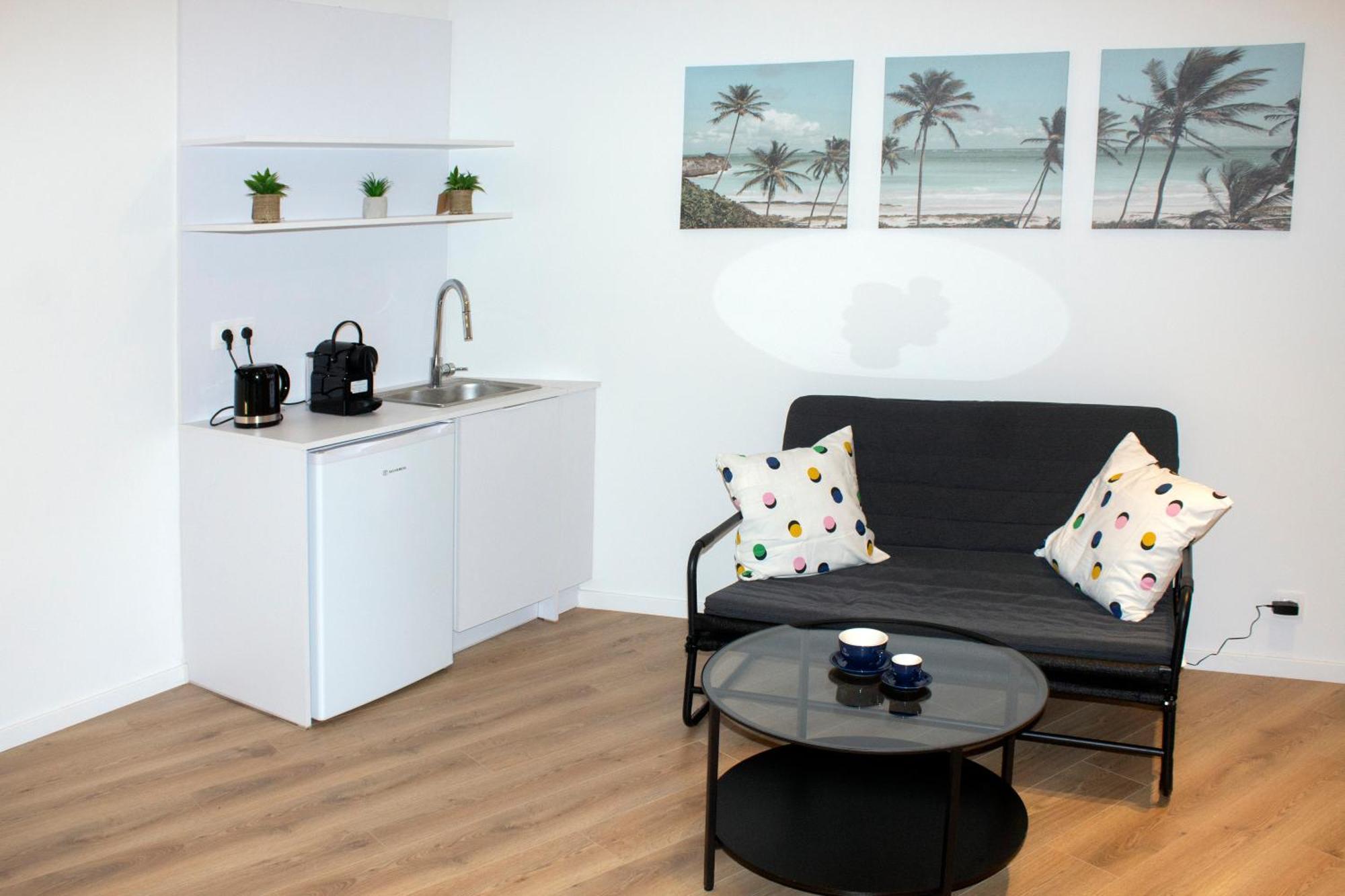 Frinely Apartments Atenas Exterior foto